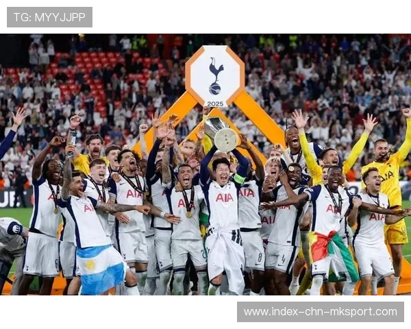 热刺边后卫贡献关键助攻，球队逆转取胜，热刺后卫引援